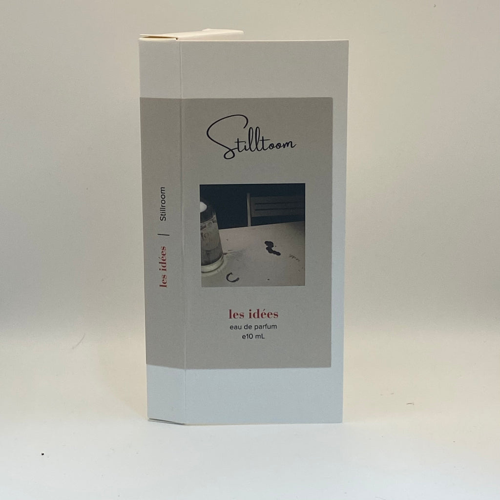 Stiltoom perfume box with 'les idees' text on a white background